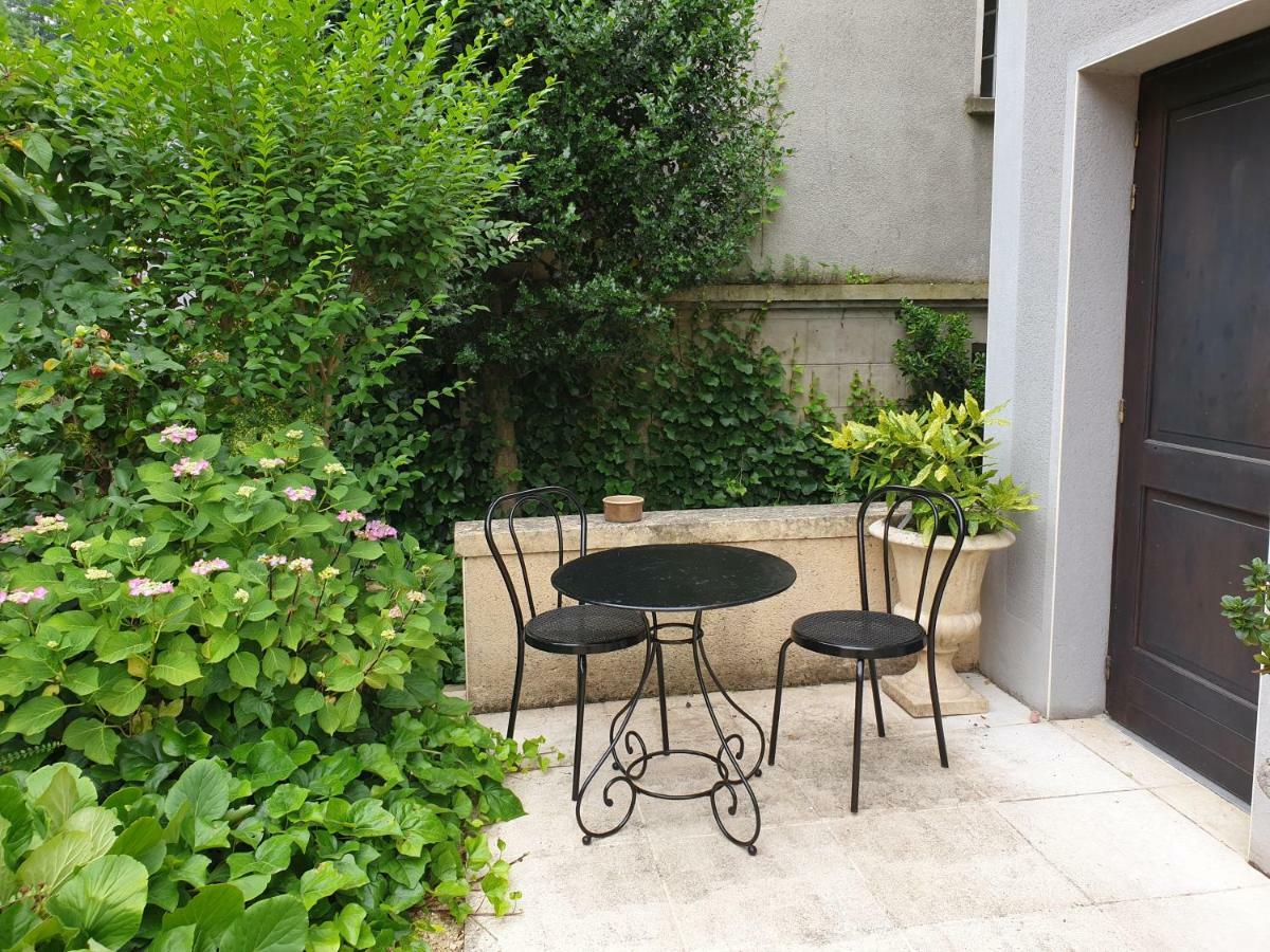 Apartment Fontaine De L'Amour Sarlat-la-Caneda Exterior photo